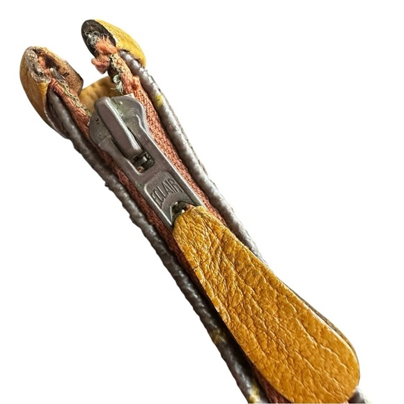 Louis Vuitton Monogram Leather Tennis Racket Zippered Sleeve Cover - Picture 5 of 9